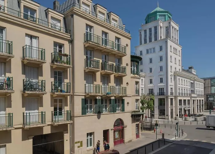 Lovely Apartment Close To A Big Shopping Mall