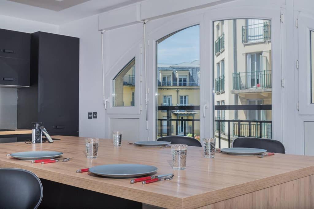 Apartment Lovely Close To A Big Shopping Mall