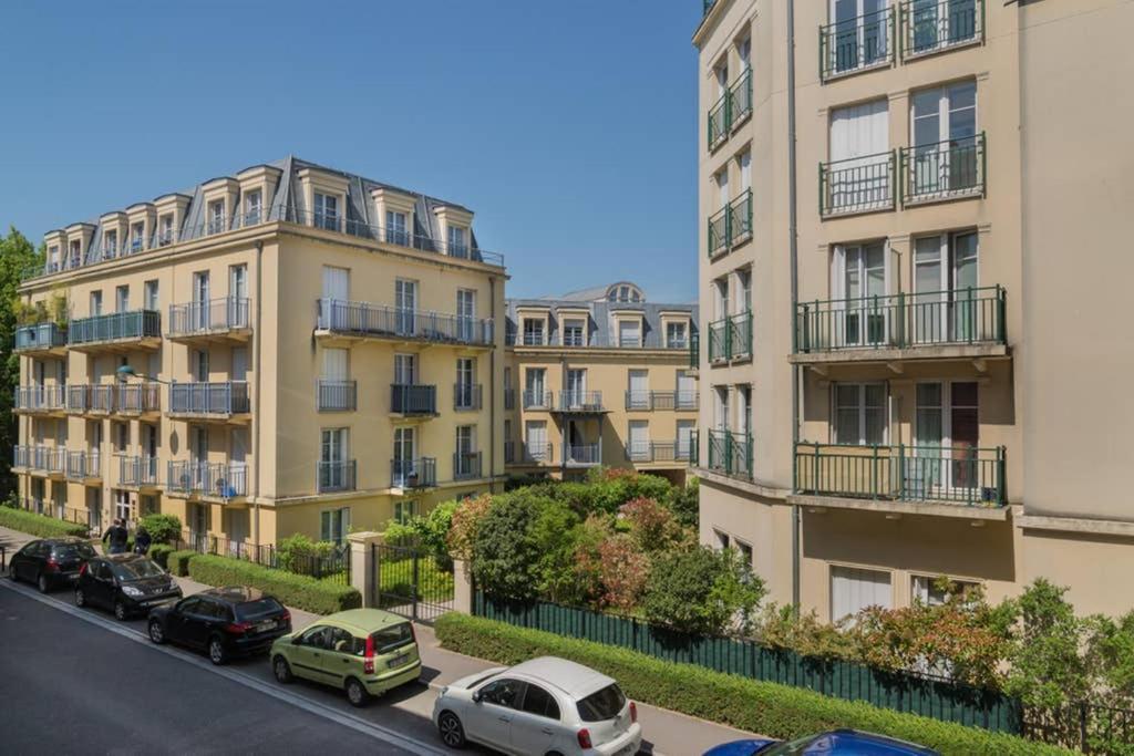 Lovely Close To A Big Shopping Mall Serris